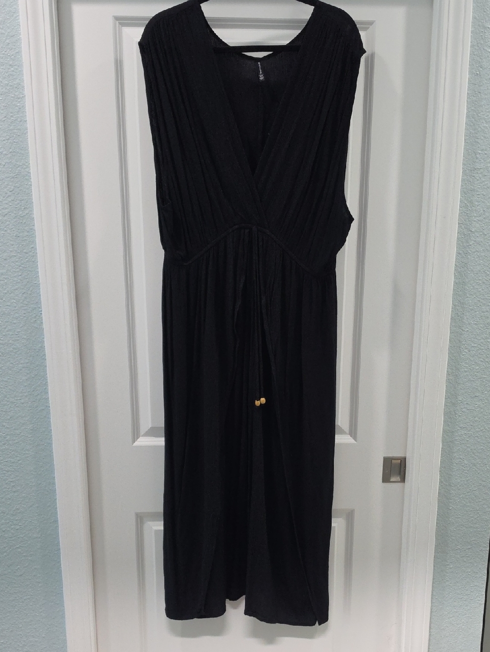 Raviya Black Sleeveless V-Neck Beach Cover Up/Maxi Dress